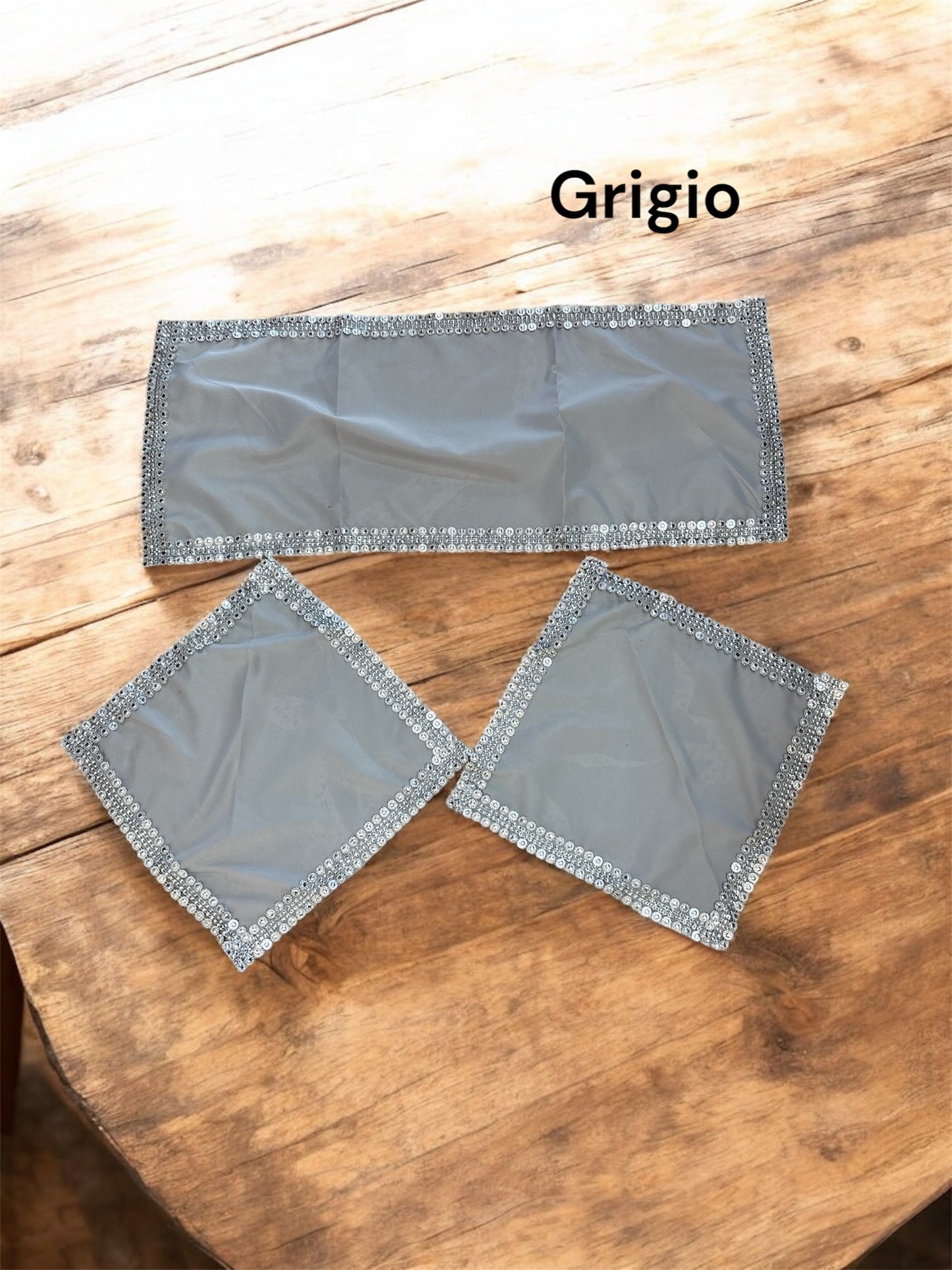 Tris centro megan